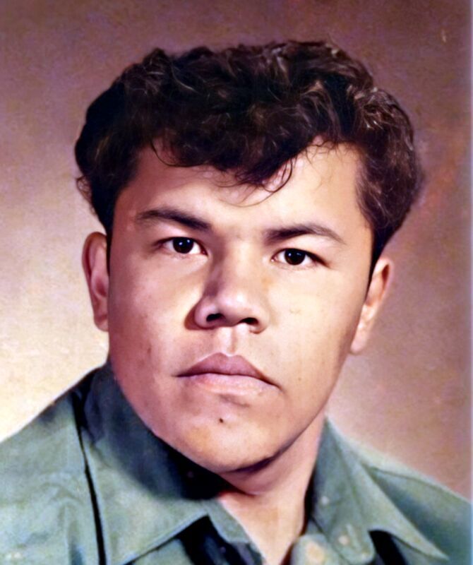 Peter Dennis Mitchell